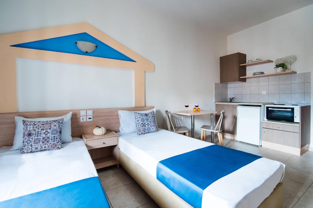 Ilios Malia Hotel Resort — Hotel rooms in Malia
