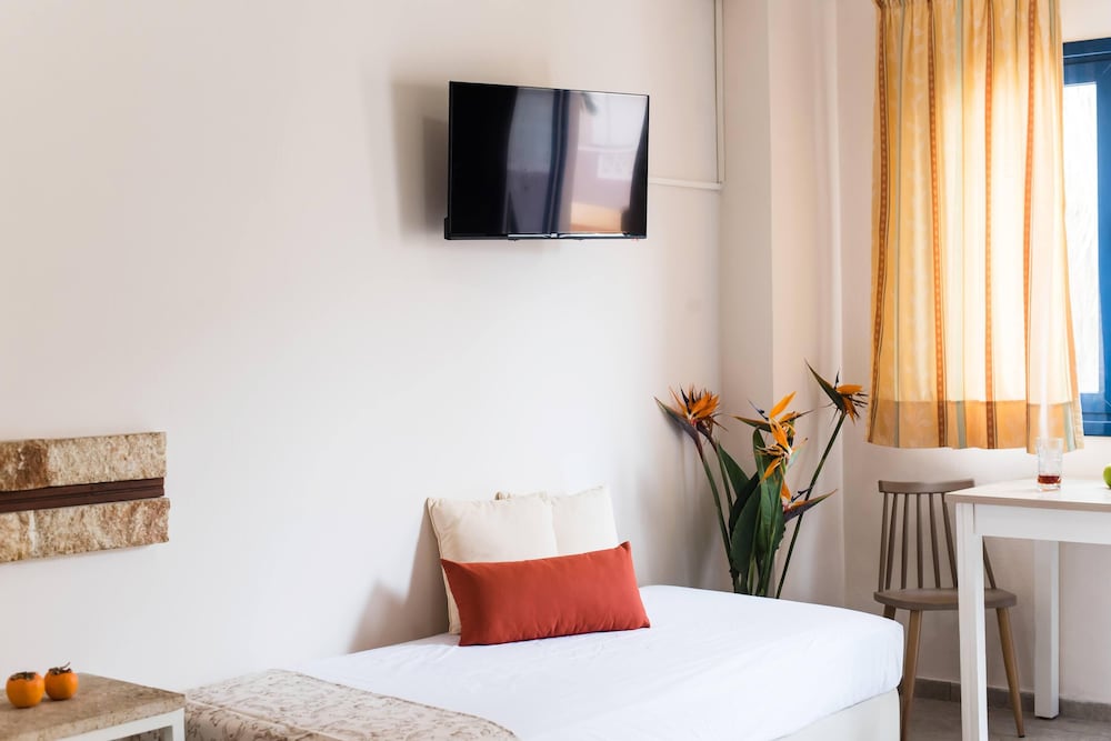 Ilios Malia Hotel Resort — Hotel rooms in Malia