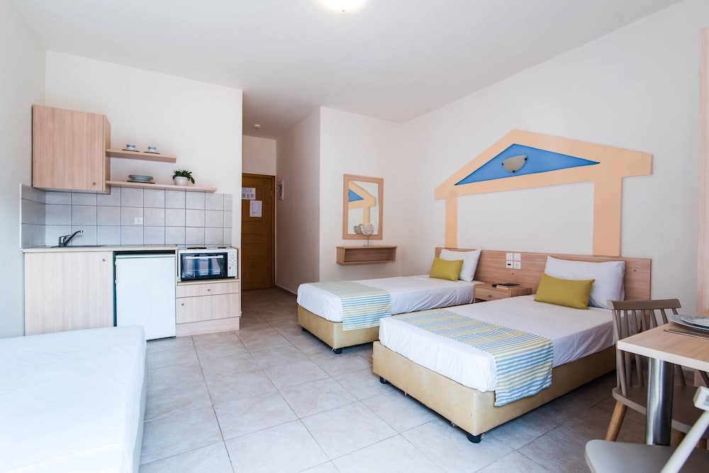Ilios Malia Hotel Resort — Hotel rooms in Malia