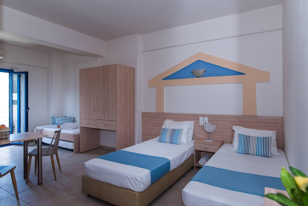 Ilios Malia Hotel Resort — Hotel rooms in Malia