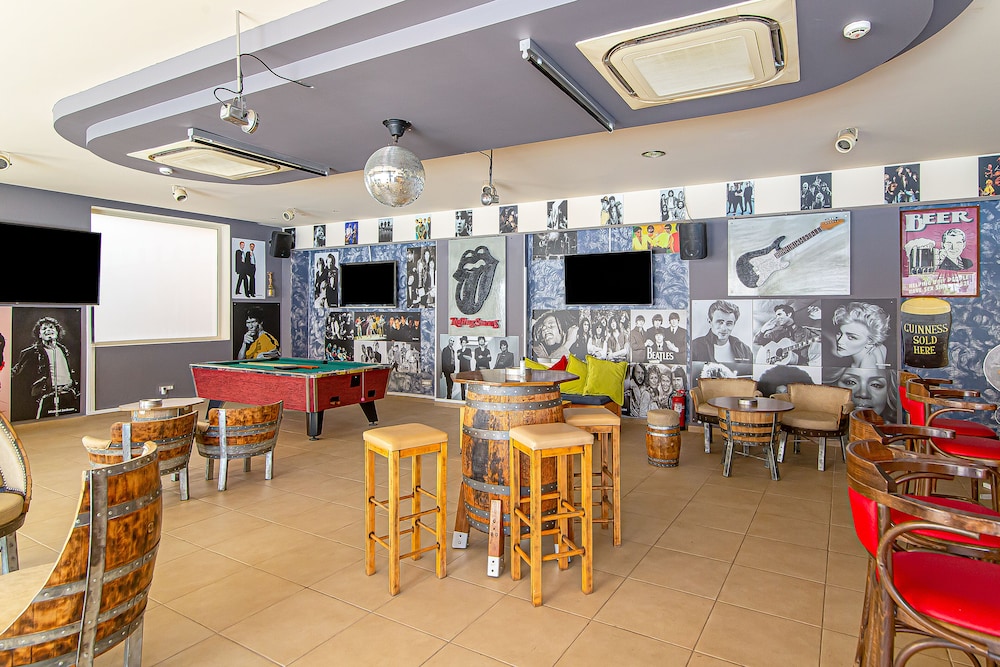 Ilios Malia Hotel Resort — Restaurant & bars in Malia