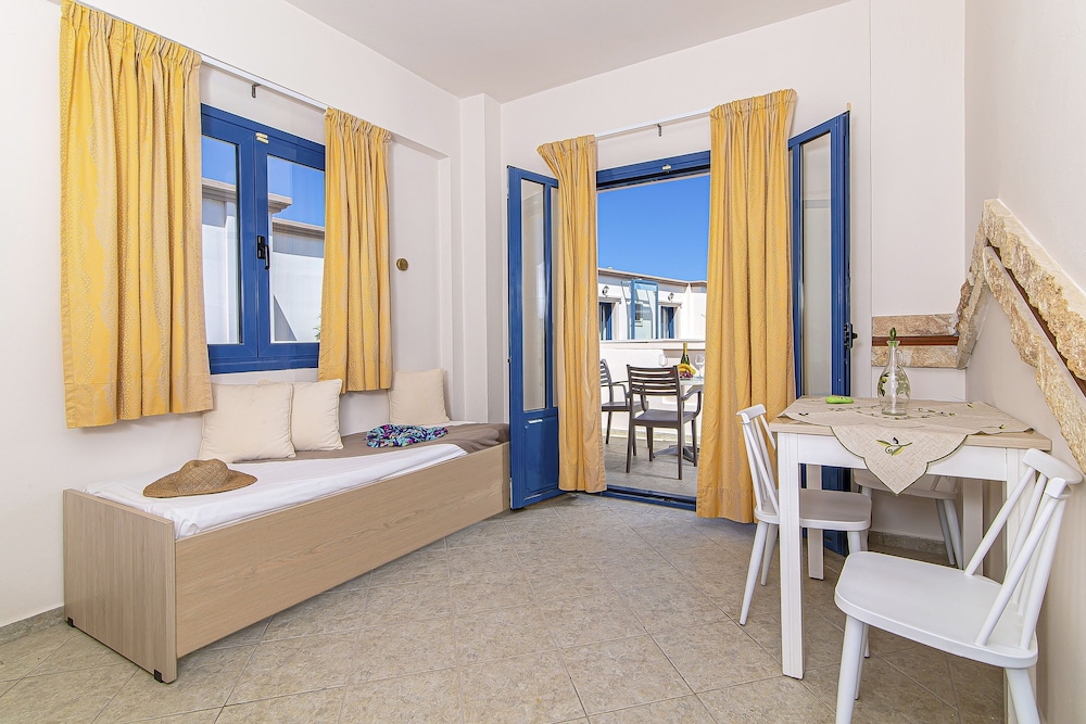 Ilios Malia Hotel Resort — Hotel rooms in Malia