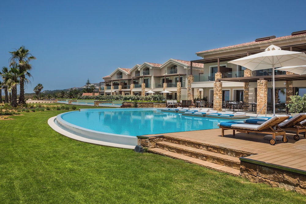 Electra Kefalonia Hotel & Spa — Swimming pool in Svoronata, Ionian Islands