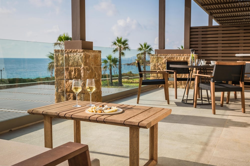 Electra Kefalonia Hotel & Spa — Restaurant & bars in Svoronata, Ionian Islands