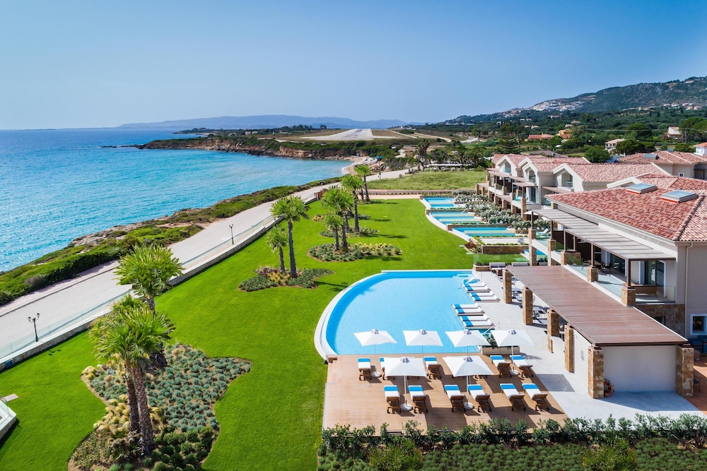 Electra Kefalonia Hotel & Spa — Swimming pool in Svoronata, Ionian Islands