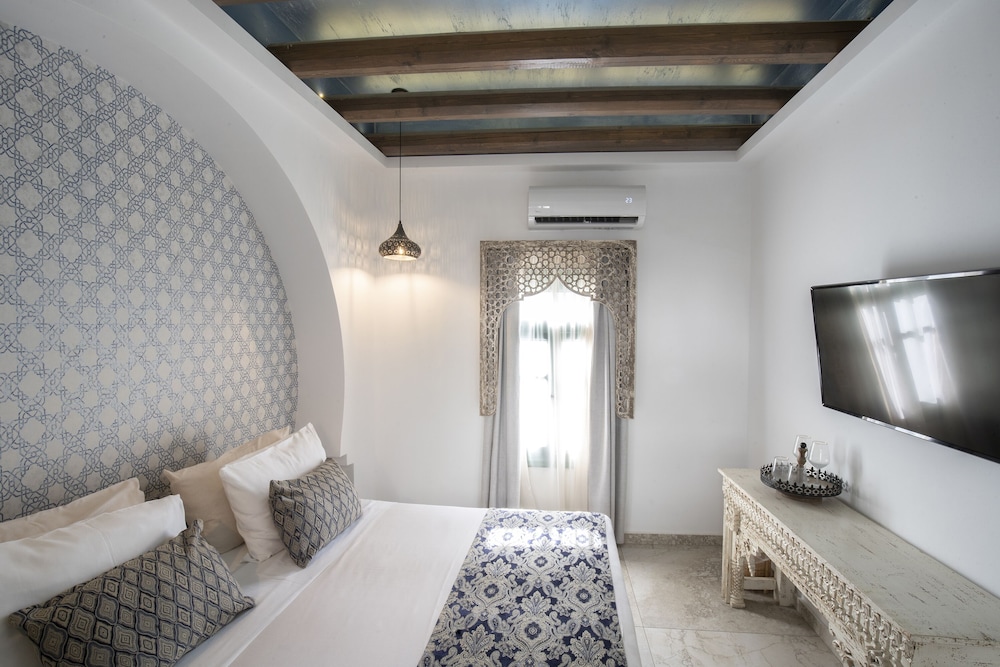 Decan Concept Boutique Estate — Hotel rooms in Rhodes Town, South Aegean