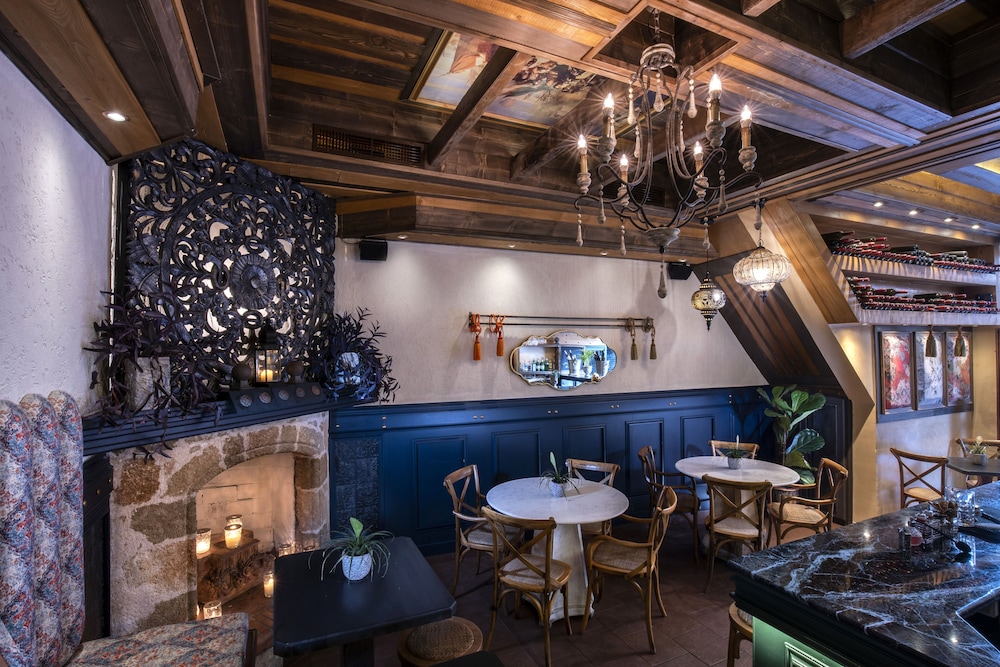 Decan Concept Boutique Estate — Restaurant & bars in Rhodes Town, South Aegean