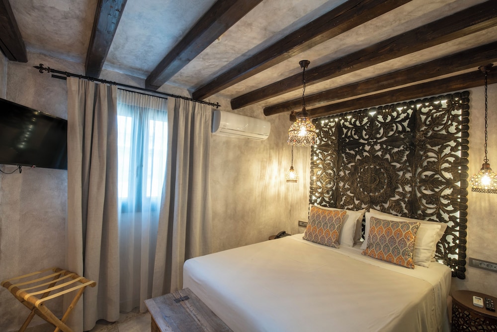 Decan Concept Boutique Estate — Hotel rooms in Rhodes Town, South Aegean