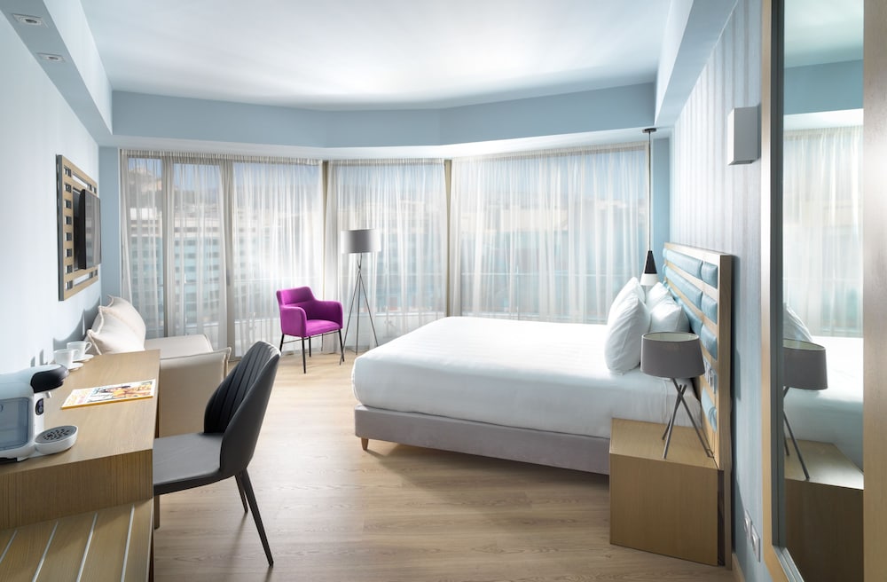 Athens Tiare by Mage Hotels — Hotel rooms in Athens, Attica