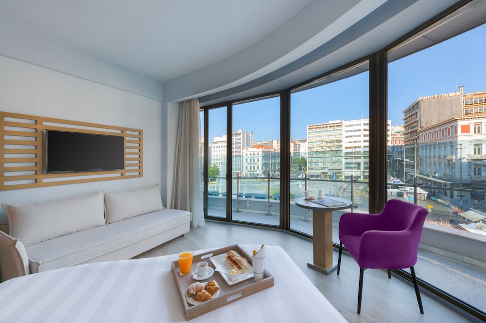 Athens Tiare by Mage Hotels — Hotel rooms in Athens, Attica