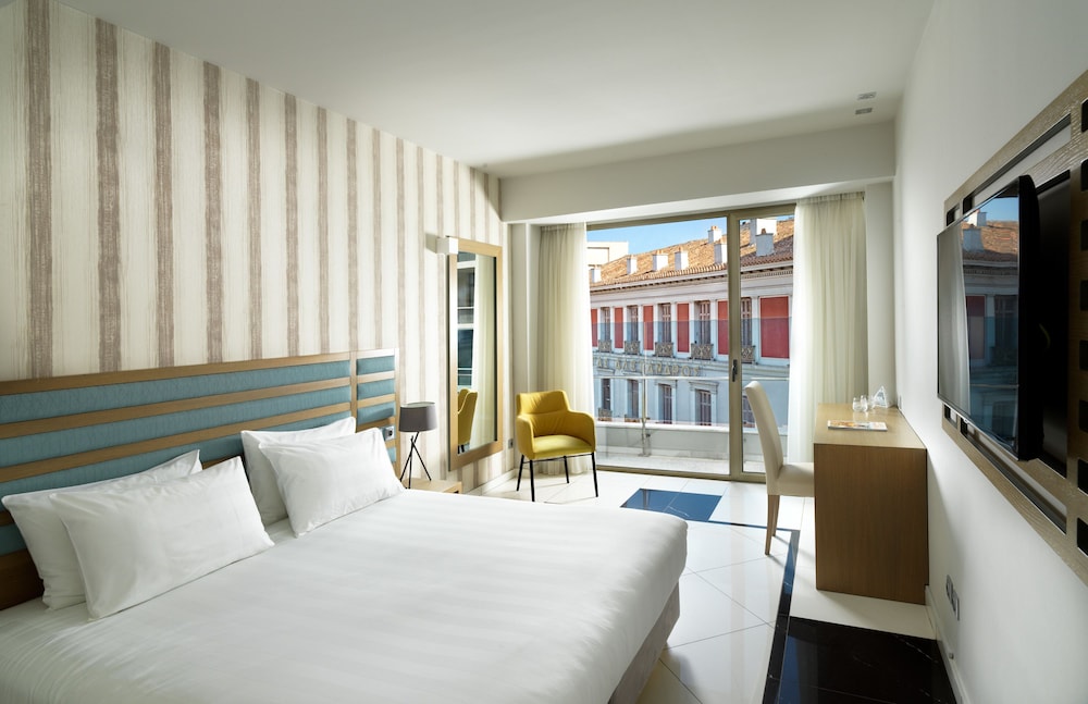 Athens Tiare by Mage Hotels — Hotel rooms in Athens, Attica