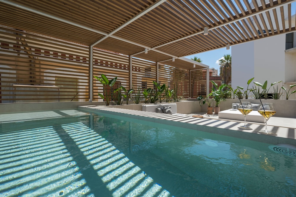 SanSal Boutique Hotel – Adults & Children 11+ — Swimming pool in Chania