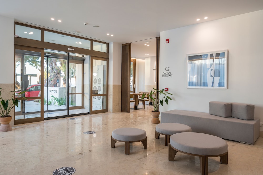SanSal Boutique Hotel – Adults & Children 11+ — Hotel building in Chania