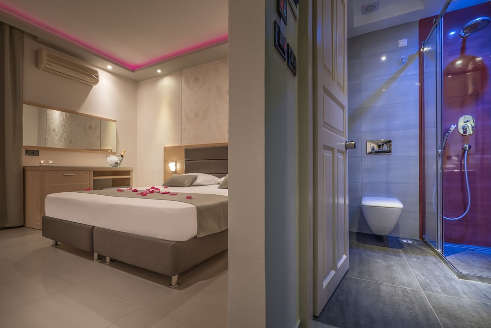 Tzante Hotel Zakynthos - Adults Only — Rooms in Laganas, Ionian Islands