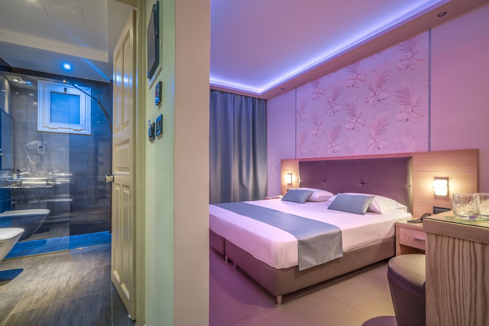 Tzante Hotel Zakynthos - Adults Only — Rooms in Laganas, Ionian Islands