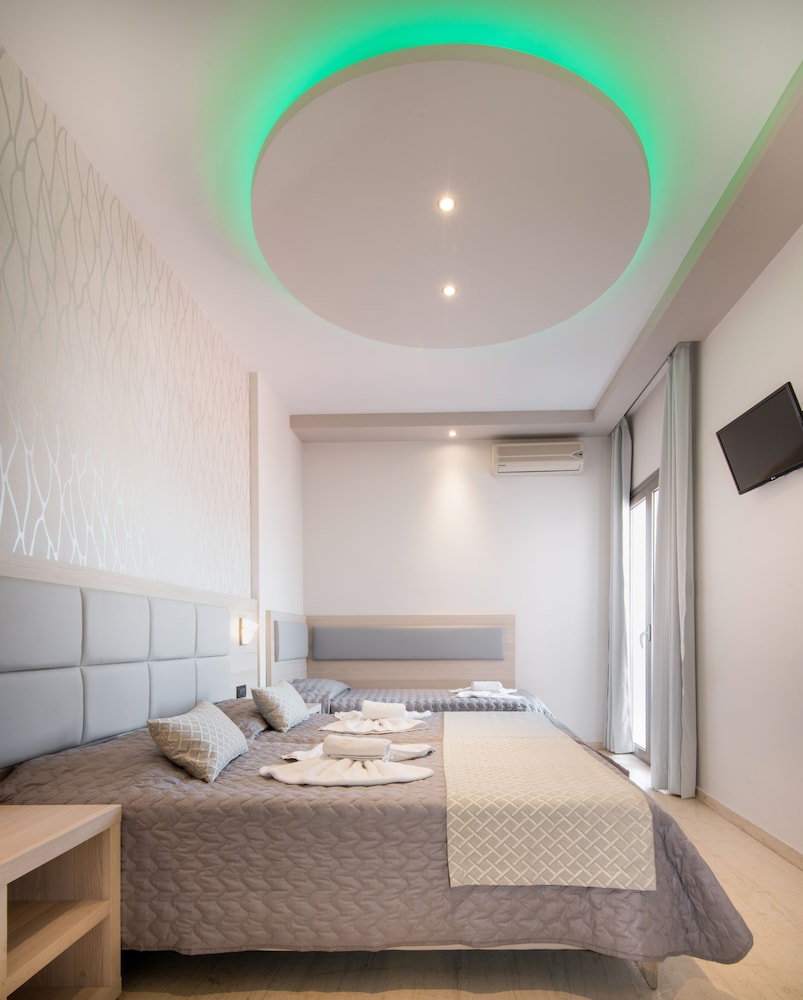 Tzante Hotel Zakynthos - Adults Only — Rooms in Laganas, Ionian Islands