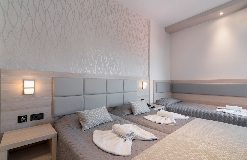Tzante Hotel Zakynthos - Adults Only — Rooms in Laganas, Ionian Islands