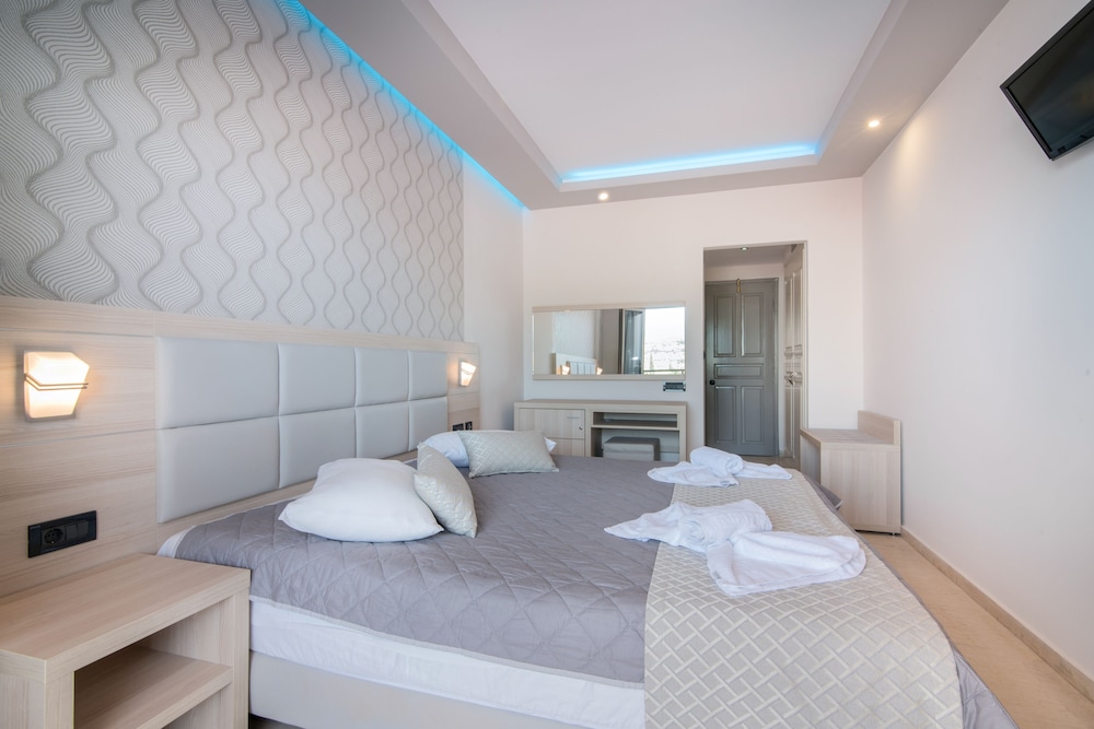 Tzante Hotel Zakynthos - Adults Only — Rooms in Laganas, Ionian Islands