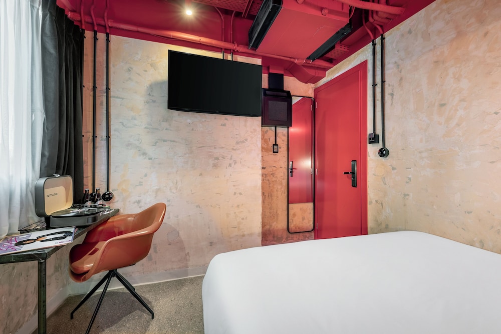 Max Brown Hotel Downtown, part of Sircle Collection (Formally known as Dave Red) — Hotel rooms in Athens, Attica