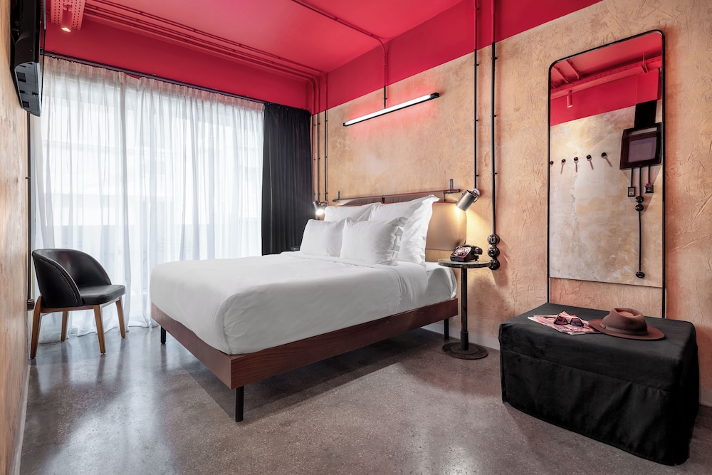 Max Brown Hotel Downtown, part of Sircle Collection (Formally known as Dave Red) — Hotel rooms in Athens, Attica