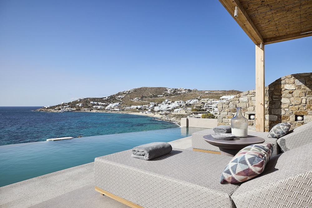 Amazon Mykonos Resort & Spa — Swimming pool in Ornos, South Aegean