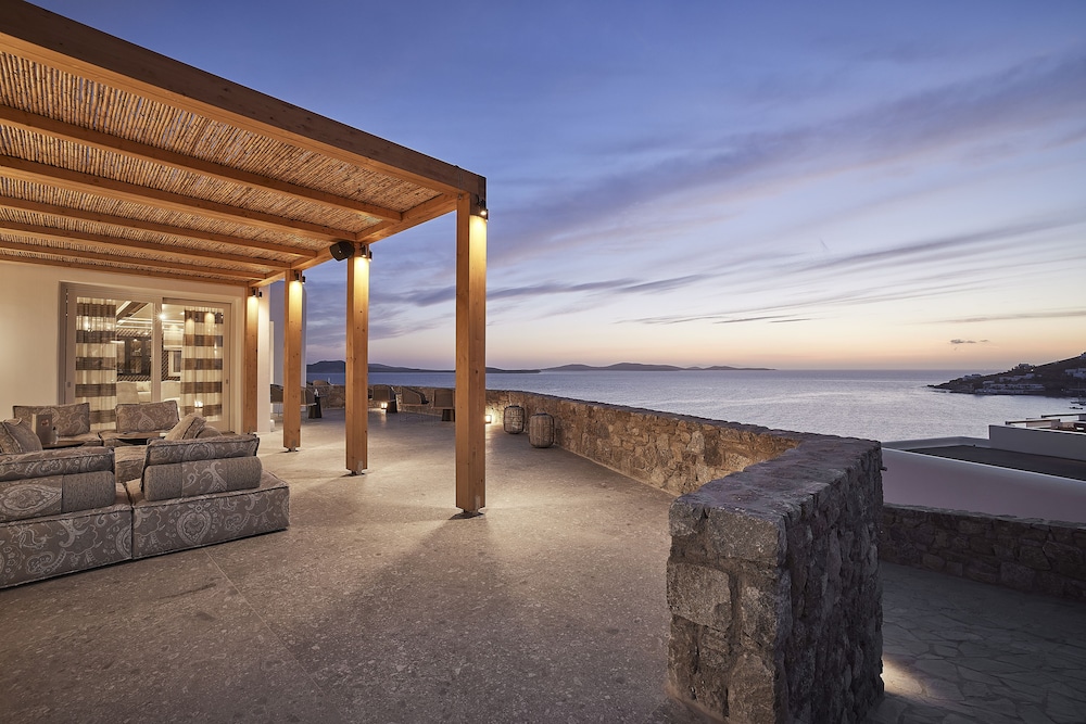 Amazon Mykonos Resort & Spa — Restaurant & bars in Ornos, South Aegean