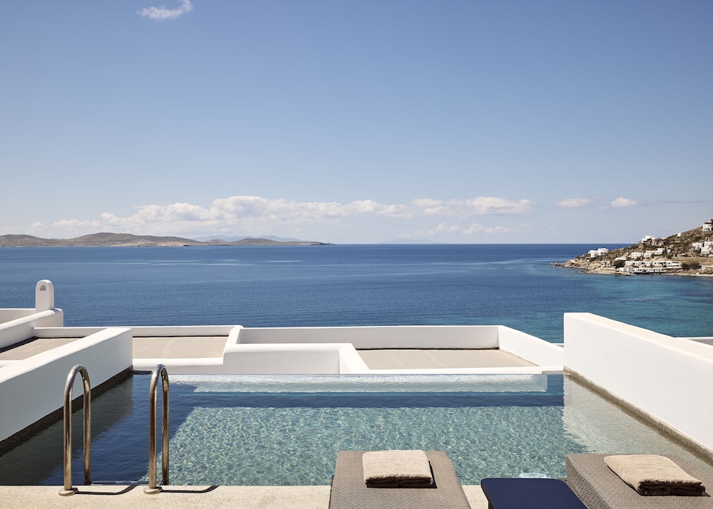 Amazon Mykonos Resort & Spa — Swimming pool in Ornos, South Aegean