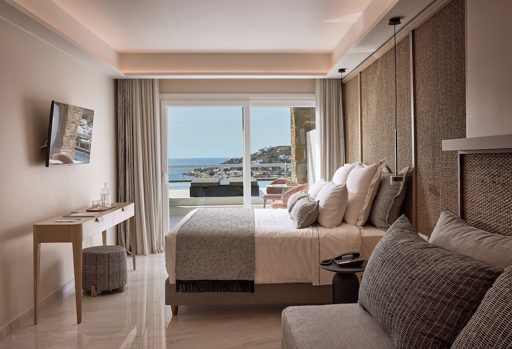 Amazon Mykonos Resort & Spa — Hotel rooms in Ornos, South Aegean