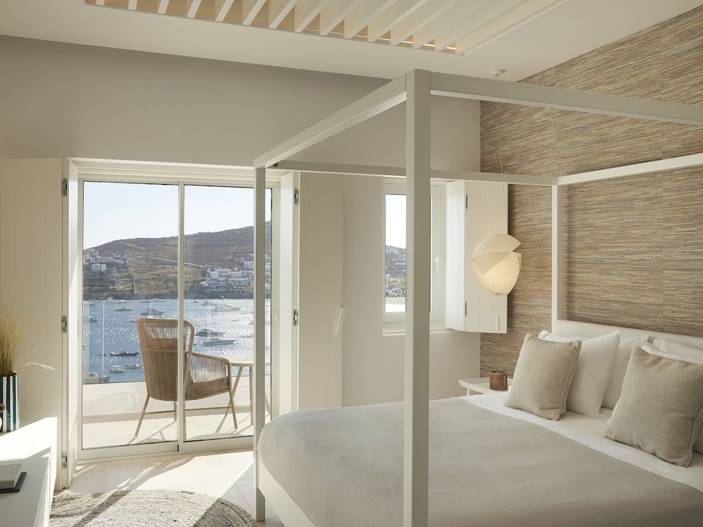Once in Mykonos - Designed for Adults — Hotel rooms in Ornos, South Aegean