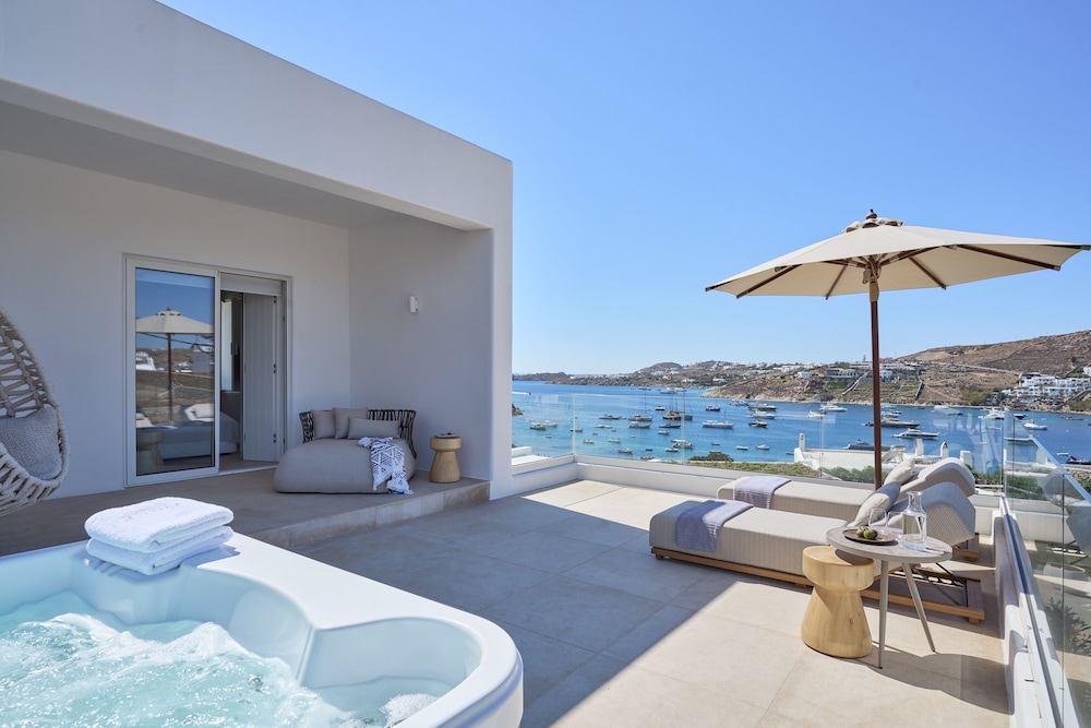 Once in Mykonos - Designed for Adults — Swimming pool in Ornos, South Aegean