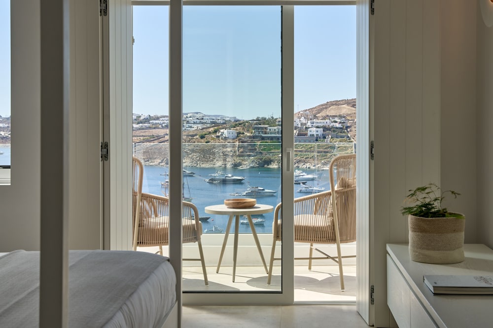 Once in Mykonos - Designed for Adults — Hotel rooms in Ornos, South Aegean