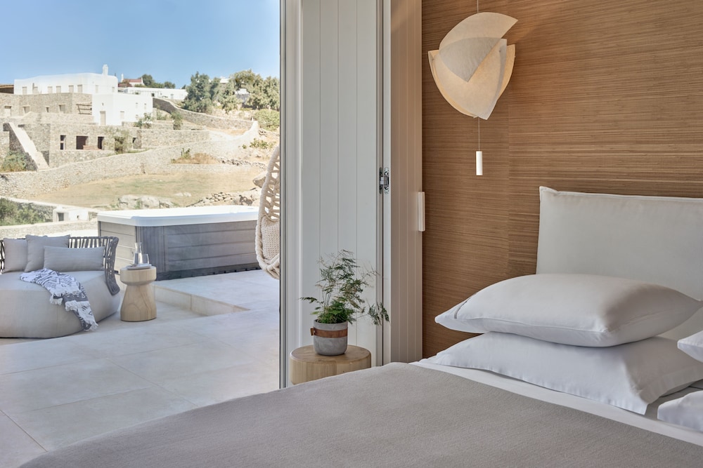 Once in Mykonos - Designed for Adults — Hotel rooms in Ornos, South Aegean