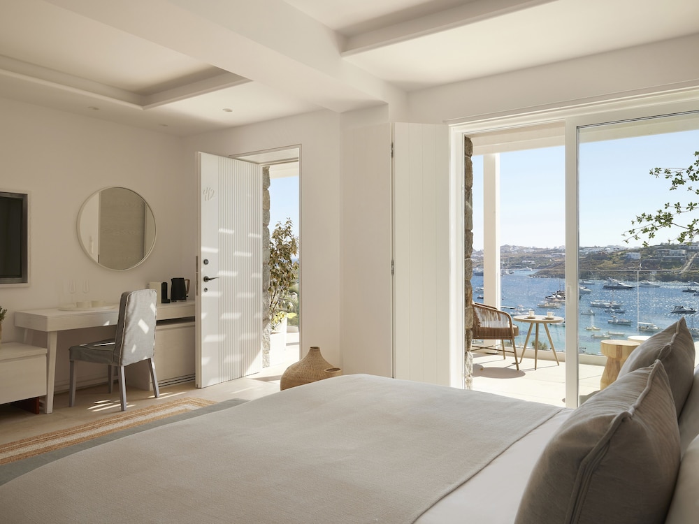 Once in Mykonos - Designed for Adults — Hotel rooms in Ornos, South Aegean