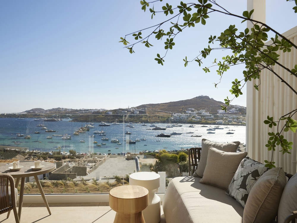 Once in Mykonos - Designed for Adults — Hotel rooms in Ornos, South Aegean
