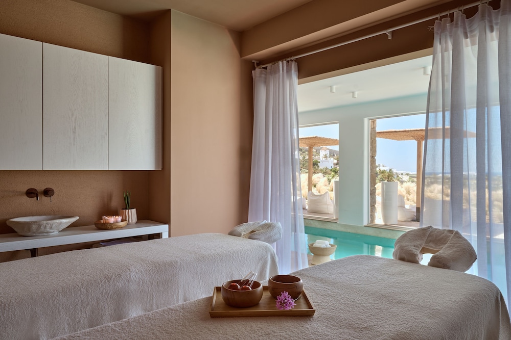 Once in Mykonos - Designed for Adults — Hotel rooms in Ornos, South Aegean