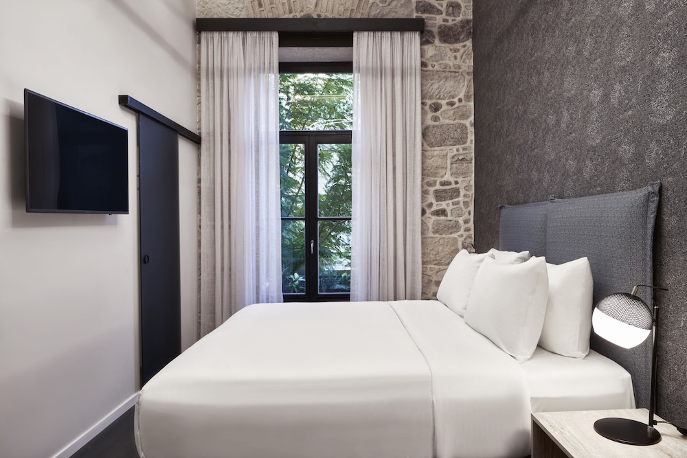 NLH MONASTIRAKI - Neighborhood Lifestyle Hotels — Hotel rooms in Athens, Attica