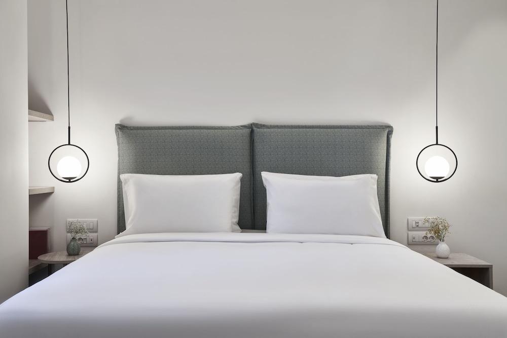 NLH MONASTIRAKI - Neighborhood Lifestyle Hotels — Hotel rooms in Athens, Attica