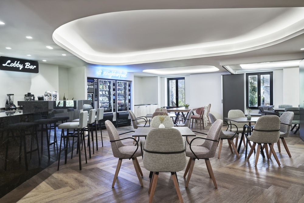 NLH MONASTIRAKI - Neighborhood Lifestyle Hotels — Restaurant & bars in Athens, Attica