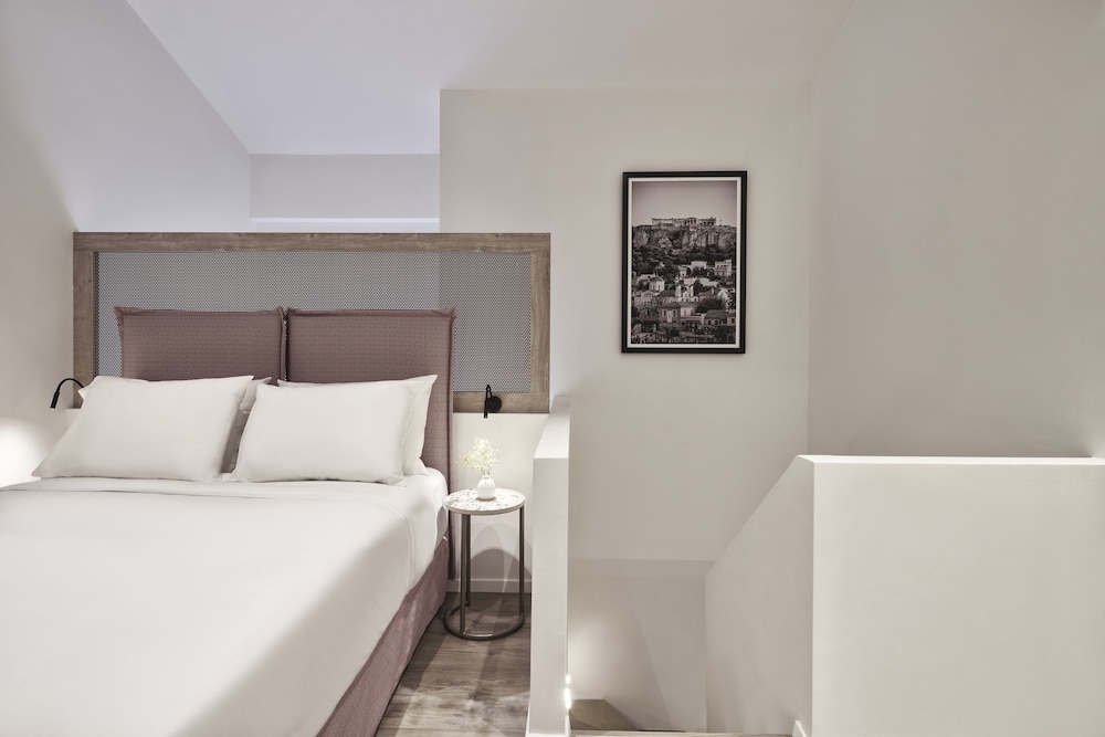 NLH MONASTIRAKI - Neighborhood Lifestyle Hotels — Hotel rooms in Athens, Attica