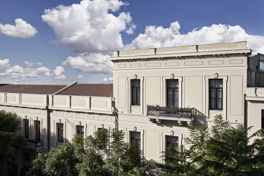 NLH MONASTIRAKI - Neighborhood Lifestyle Hotels — Hotel building in Athens, Attica