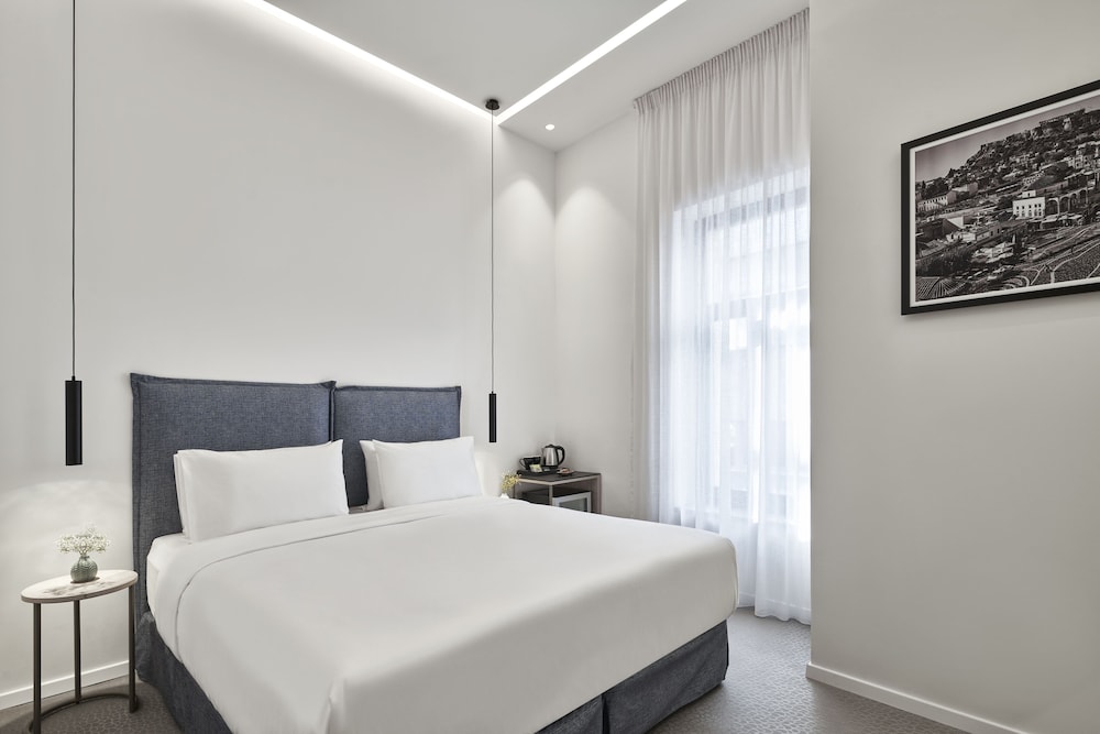 NLH MONASTIRAKI - Neighborhood Lifestyle Hotels — Hotel rooms in Athens, Attica