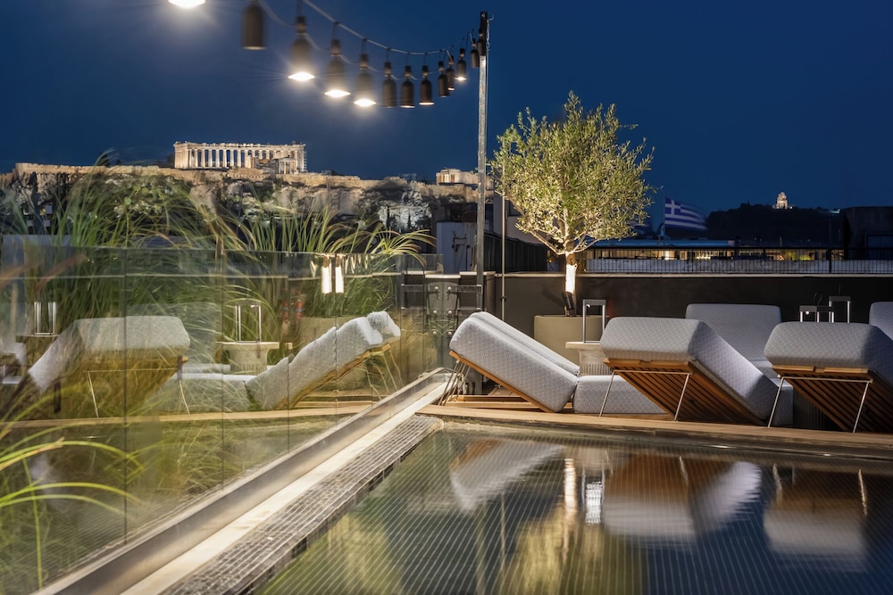 Skylark, Aluma Hotel & Resort — Swimming pool in Athens, Attica