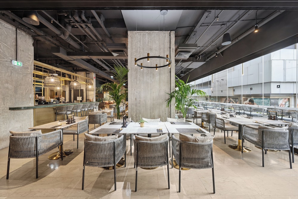 Skylark, Aluma Hotel & Resort — Restaurant & bars in Athens, Attica