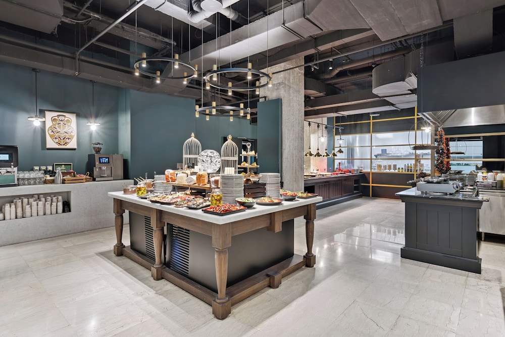 Skylark, Aluma Hotel & Resort — Restaurant & bars in Athens, Attica