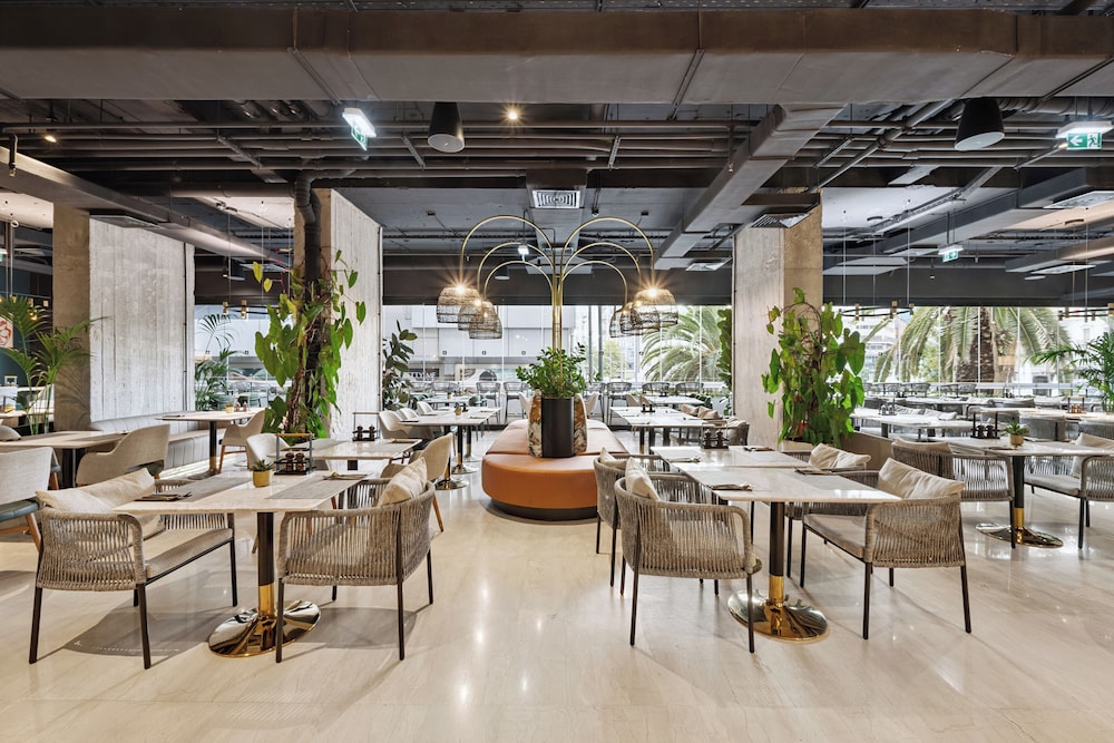Skylark, Aluma Hotel & Resort — Restaurant & bars in Athens, Attica