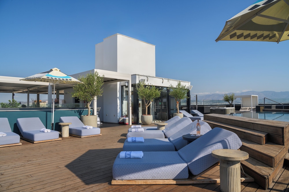 Skylark, Aluma Hotel & Resort — Hotel building in Athens, Attica