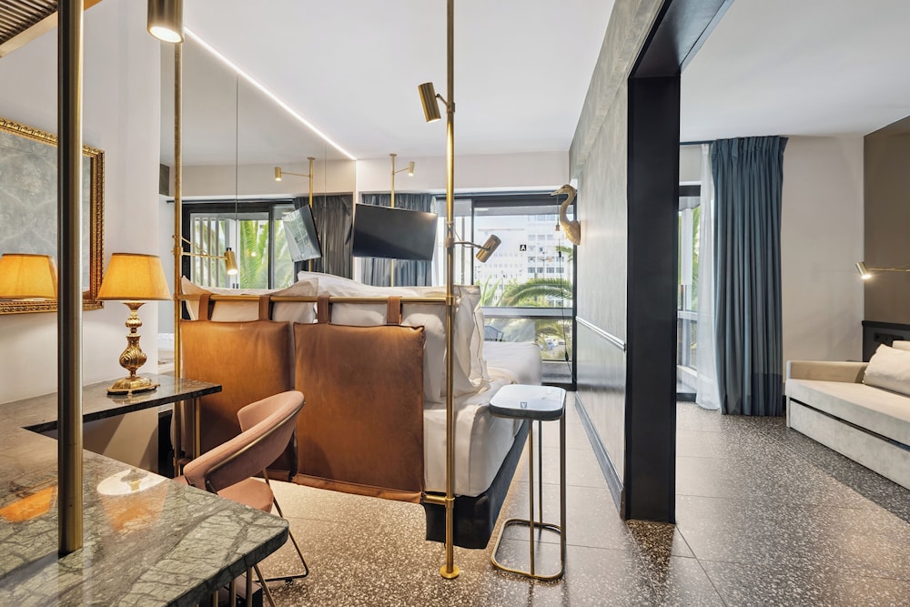 Skylark, Aluma Hotel & Resort — Hotel rooms in Athens, Attica