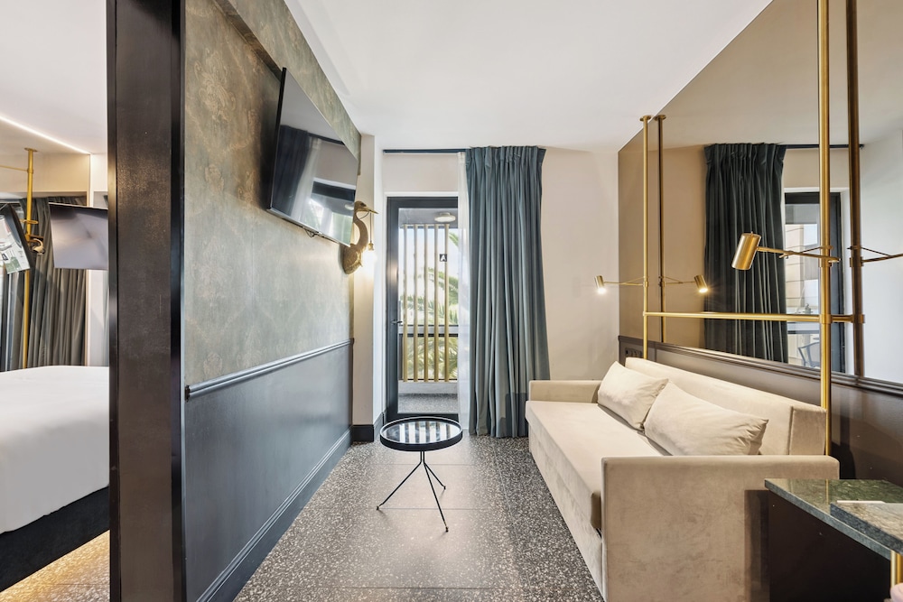 Skylark, Aluma Hotel & Resort — Hotel rooms in Athens, Attica