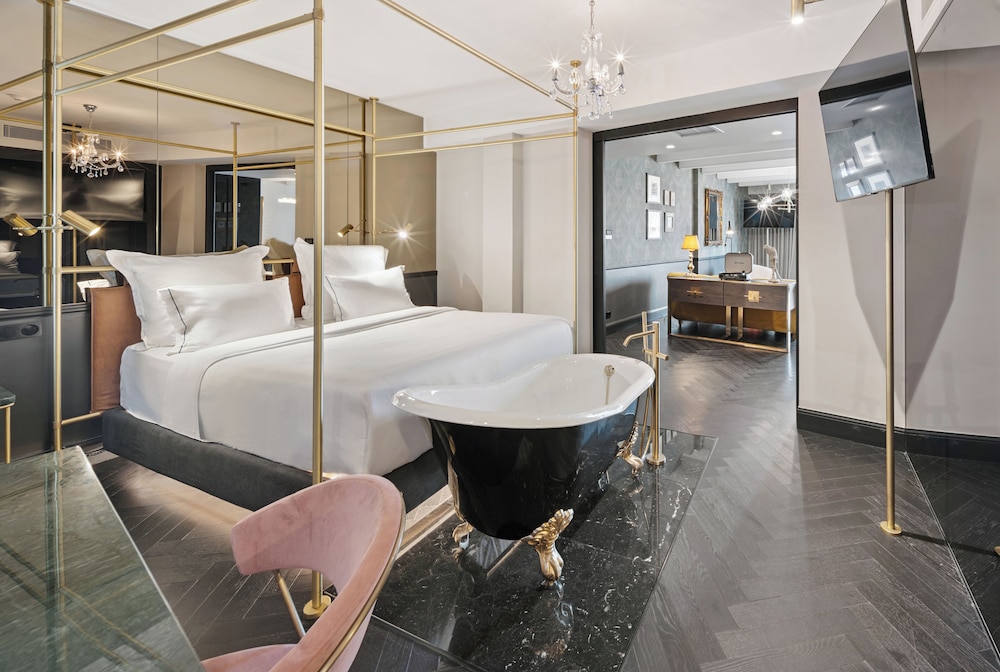 Skylark, Aluma Hotel & Resort — Hotel rooms in Athens, Attica