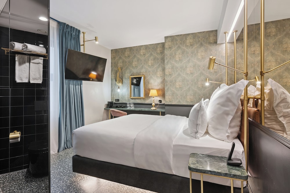 Skylark, Aluma Hotel & Resort — Hotel rooms in Athens, Attica